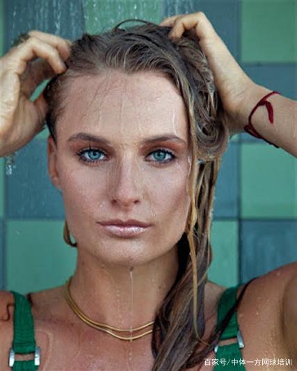 赛场上迅速 赛场上迅速