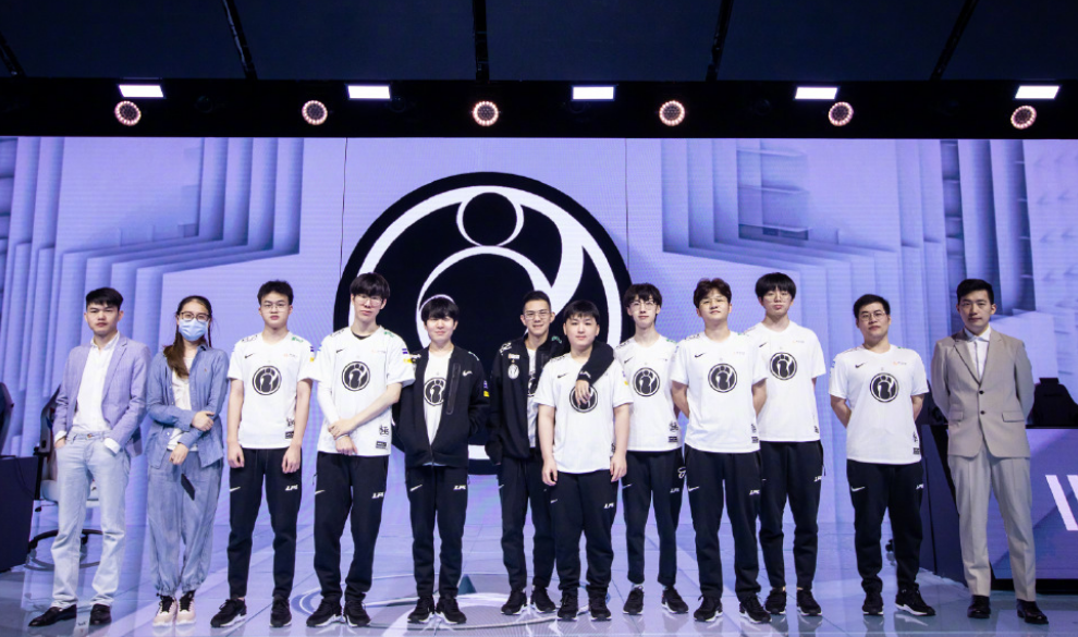 巴塞罗那以 巴塞罗那以