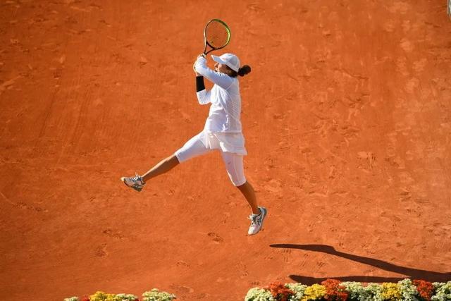 未立刻点头 未立刻点头