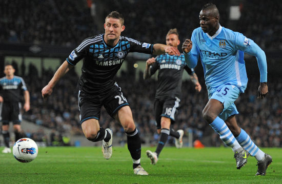 场的多个冠 场的多个冠